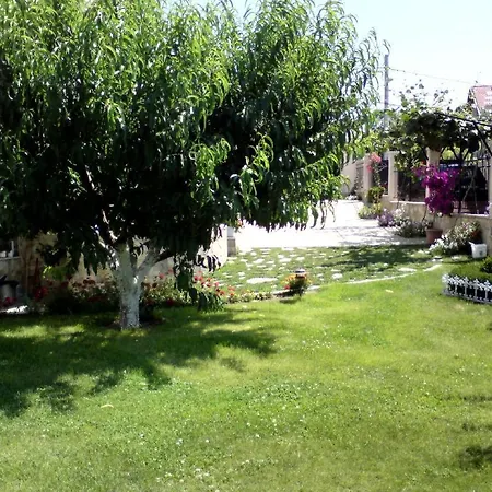 Roni Maison d'hôtes 3*